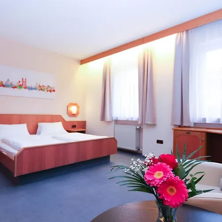 Hotel City Hotel Würzburg 2*