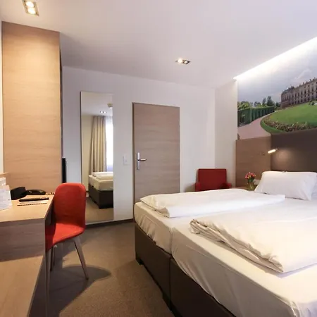 City Hotel Würzburg 2* Würzburg